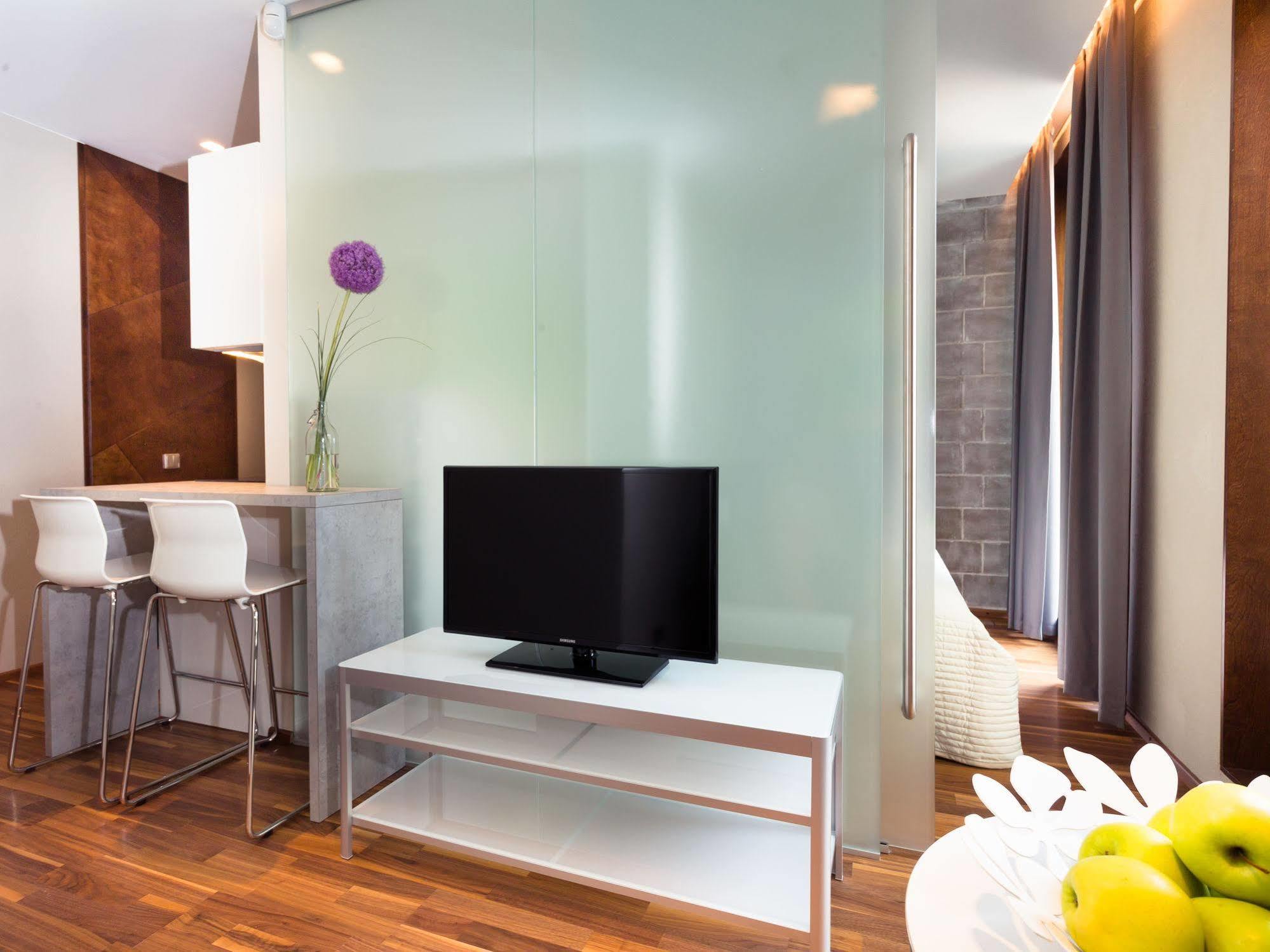 Konrad Old Town Aparthotel ตาร์ตู ภายนอก รูปภาพ